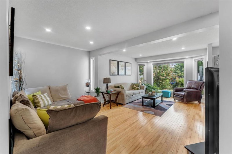 11 Arbour Summit Close NW, Arbour Lake — interior photo 6
