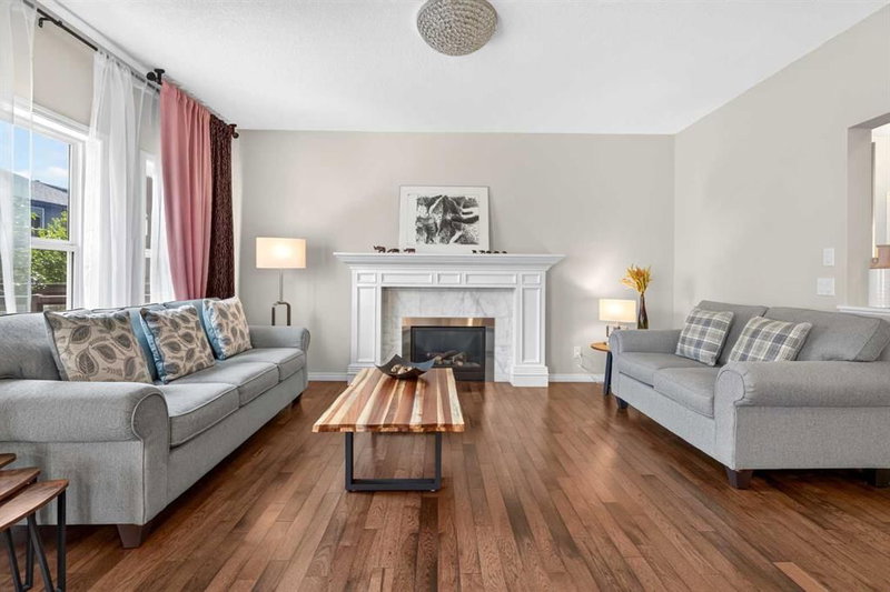 232 Walden Heights SE, Walden — interior photo