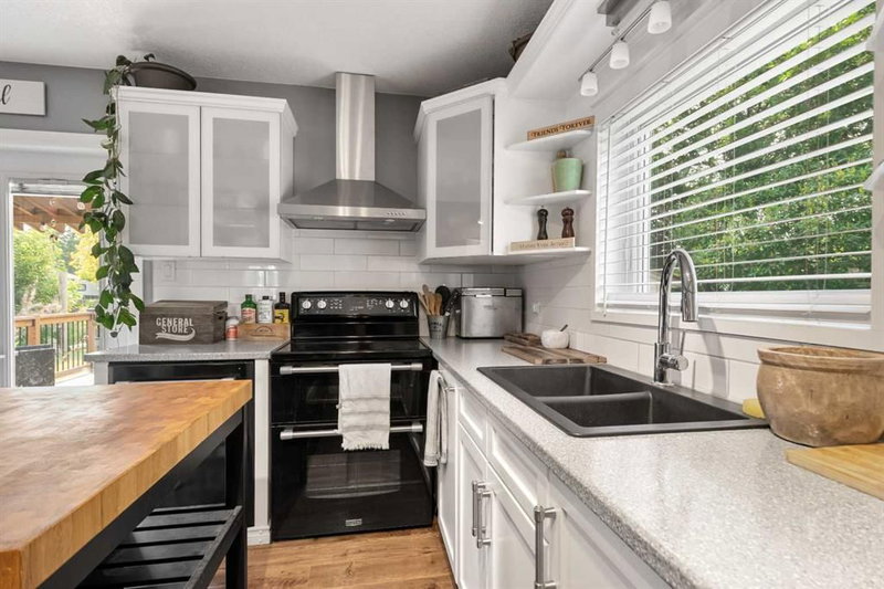 909 6 Street SW, High River — listing photo 6