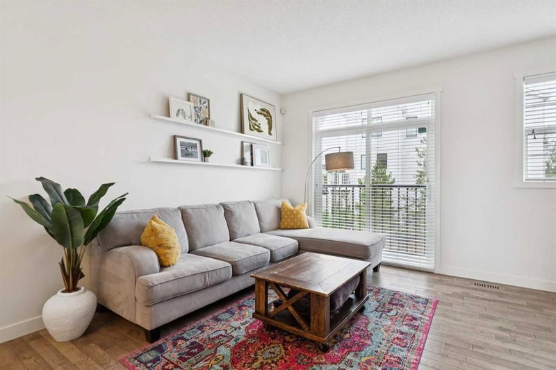 206 Nolanfield Villas NW, Nolan Hill — interior photo 7