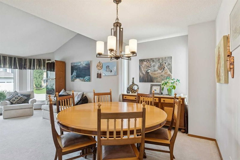 124 Schubert Hill NW, Scenic Acres — interior photo 6