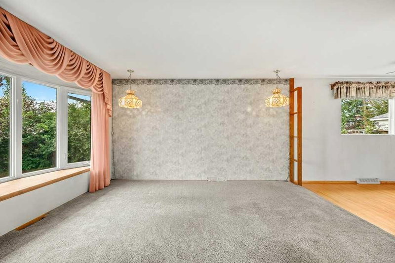 4515 Norquay Drive NW, North Haven — interior photo 6