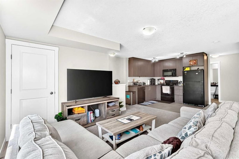 196, 300 Marina Drive, Westmere — interior photo 7