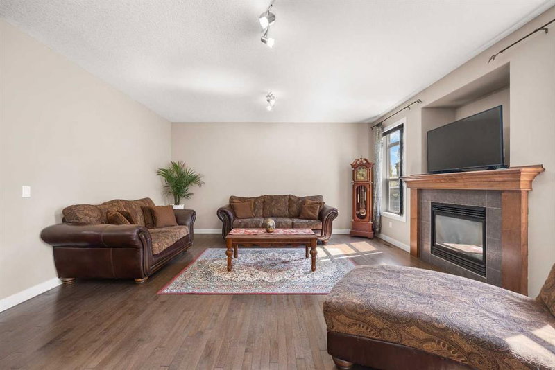 162 Sherwood Hill NW, Sherwood — interior photo