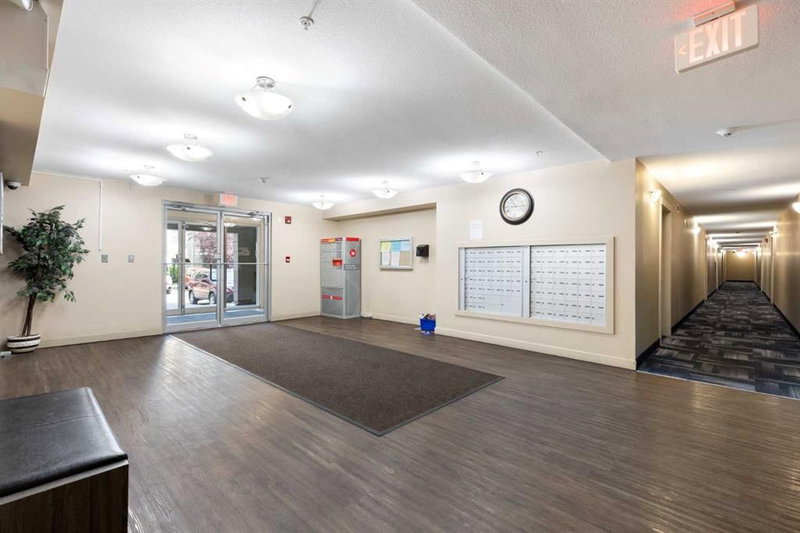 101, 7130 80 Avenue NE, Saddle Ridge — interior photo