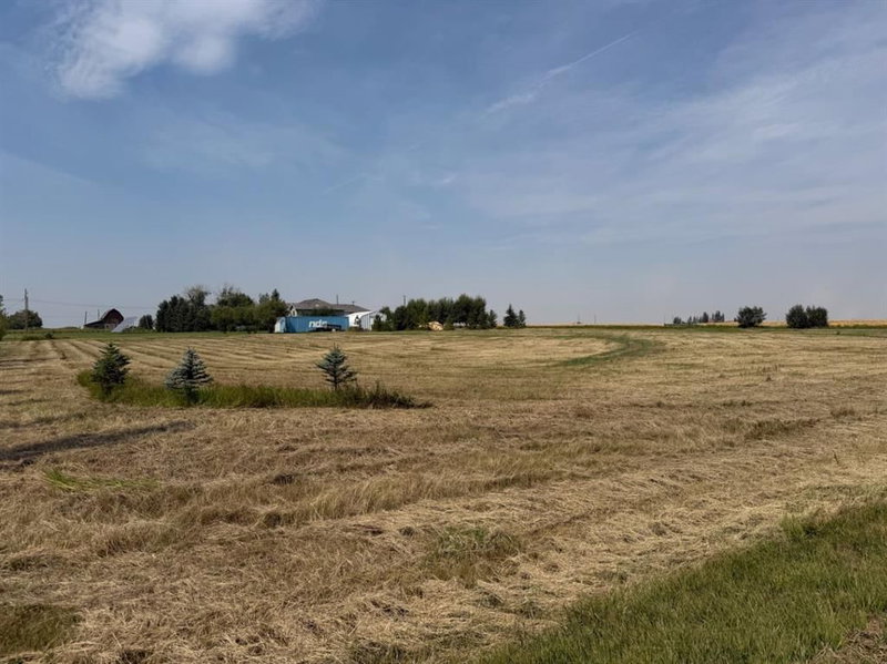 Lot 7 2 Avenue NW