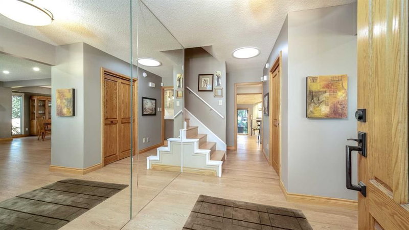 152 Mapleburn Drive SE, Maple Ridge — interior photo 5