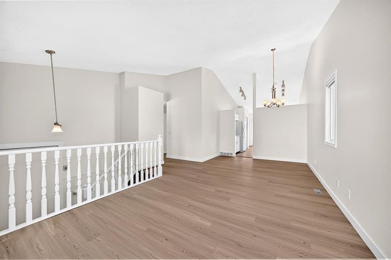 143 Applewood Drive SE, Applewood Park — interior photo 7