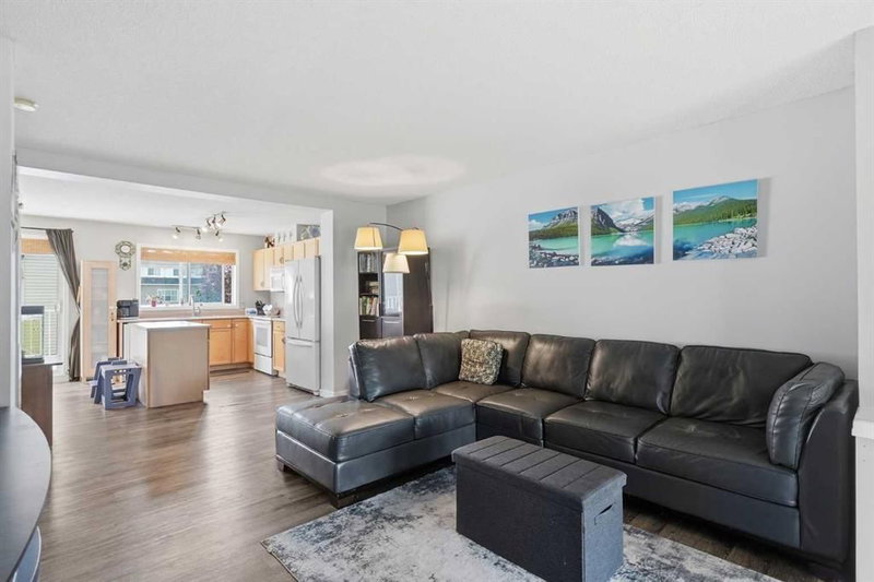 160 Promenade Way SE, McKenzie Towne — interior photo 6