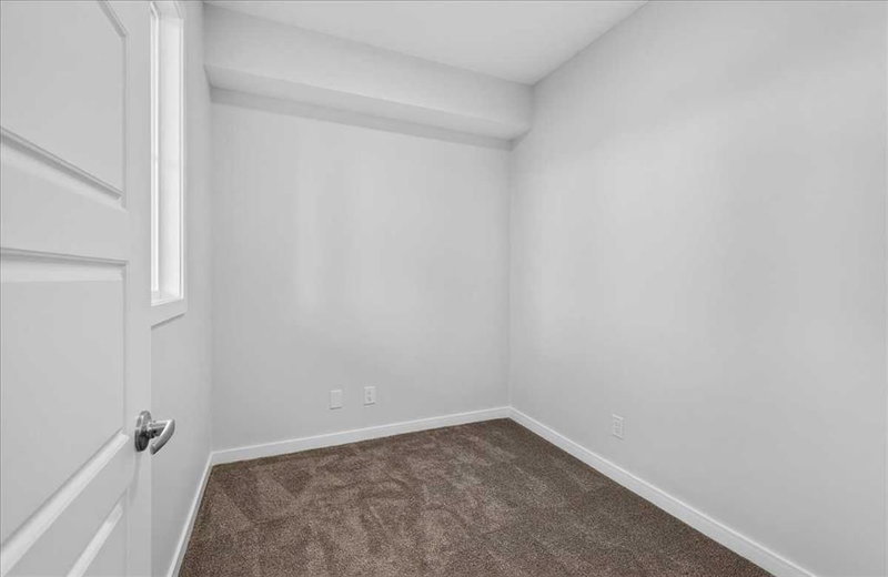 201, 1750 Rangeview Drive SE, Rangeview — interior photo 6