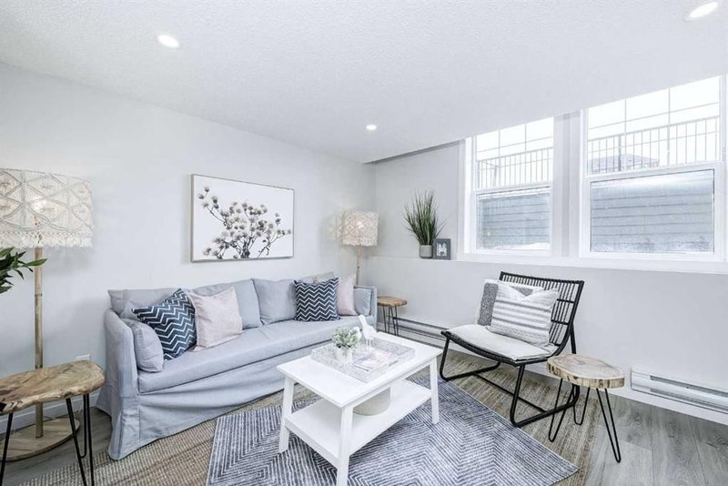 502, 24 Park Street, Greystone — interior photo