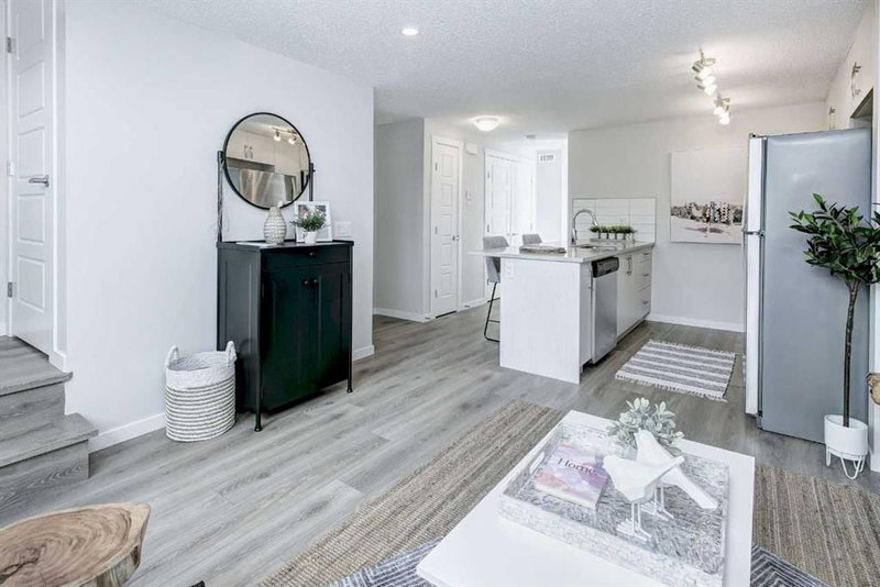 502, 24 Park Street, Greystone — interior photo 7
