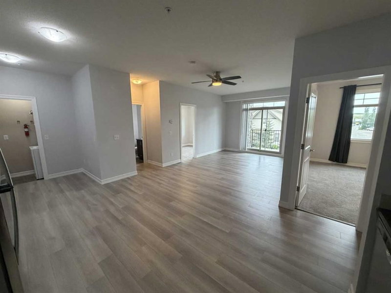 219 - 117 Copperpond Common SE
