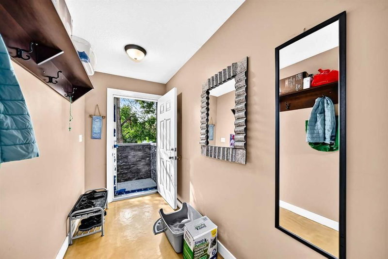 7616 23 Street SE, Ogden — interior photo 6
