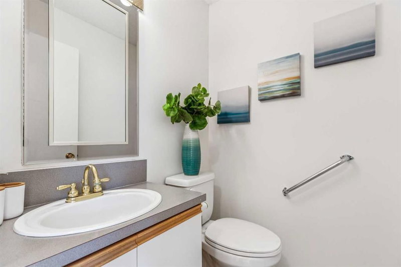 41 - 999 Canyon Meadows Drive SW