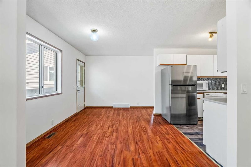 45 Martinridge Crescent NE, Martindale — interior photo 5