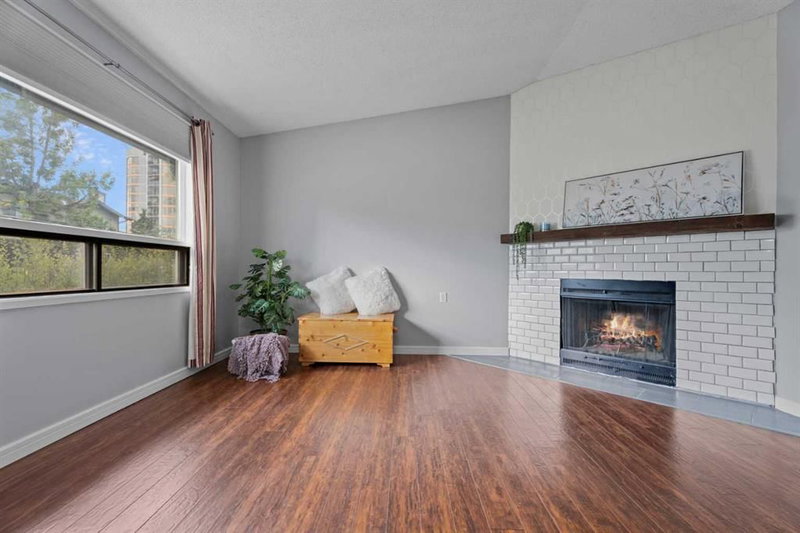 16, 7172 Coach Hill Road SW, Coach Hill — interior photo