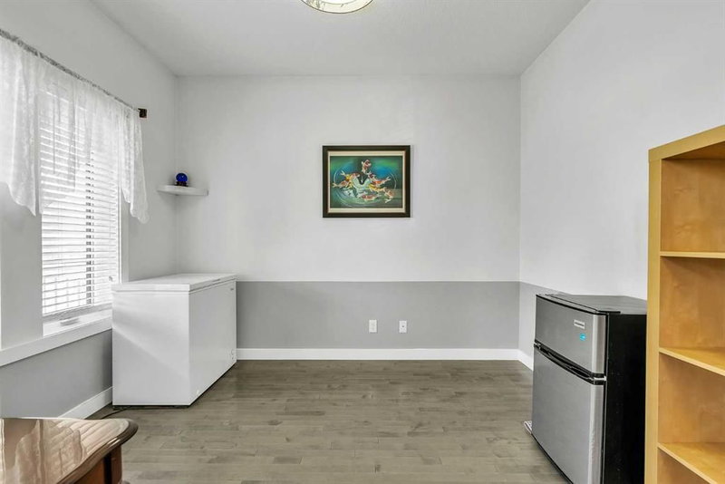 154 Redstone Common NE, Redstone — interior photo