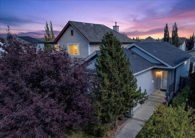 23 Copperfield Rise SE