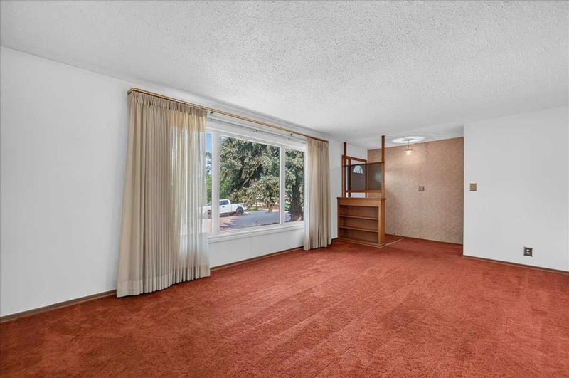 5048 Vanstone Crescent NW, Varsity — interior photo 5