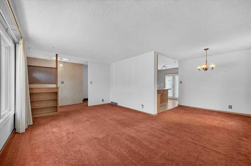 5048 Vanstone Crescent NW, Varsity — interior photo 6