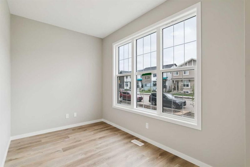 413 Hotchkiss Drive SE, Hotchkiss — interior photo
