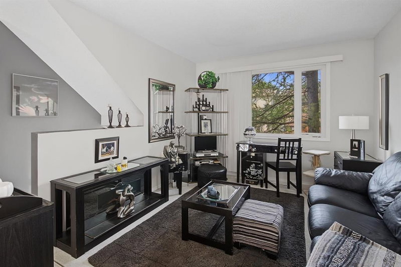 52, 12 Templewood Drive NE, Temple — interior photo 6