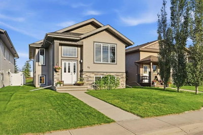 89 Aztec Crescent