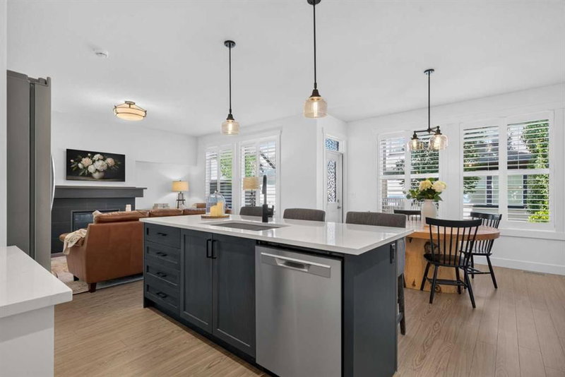 202, 110 Coopers Common SW, Coopers Crossing — interior photo 7