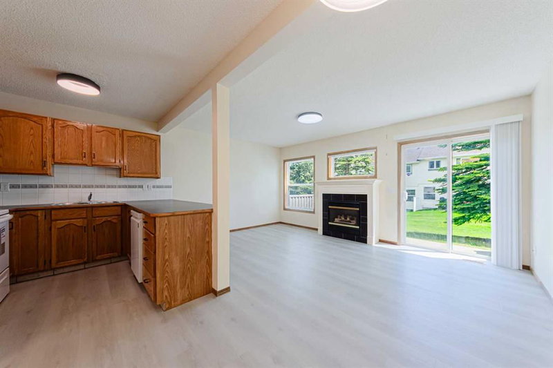 88 Country Hills Villas NW, Country Hills — interior photo