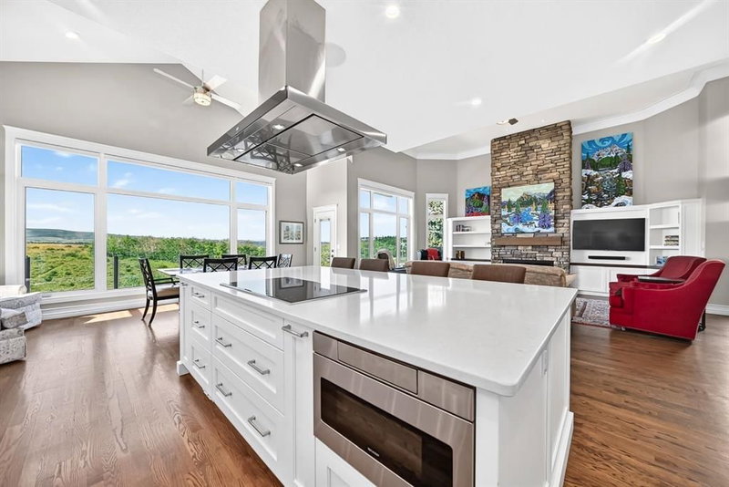 148 Scenic Ridge Crescent NW, Scenic Acres — interior photo
