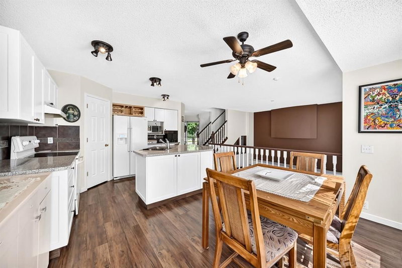 14954 Mt Mckenzie Drive SE, McKenzie Lake — interior photo