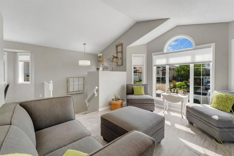 173 Harvest Rose Circle NE, Harvest Hills — interior photo 5