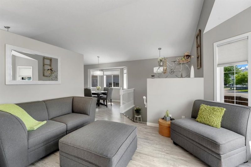 173 Harvest Rose Circle NE, Harvest Hills — interior photo 6