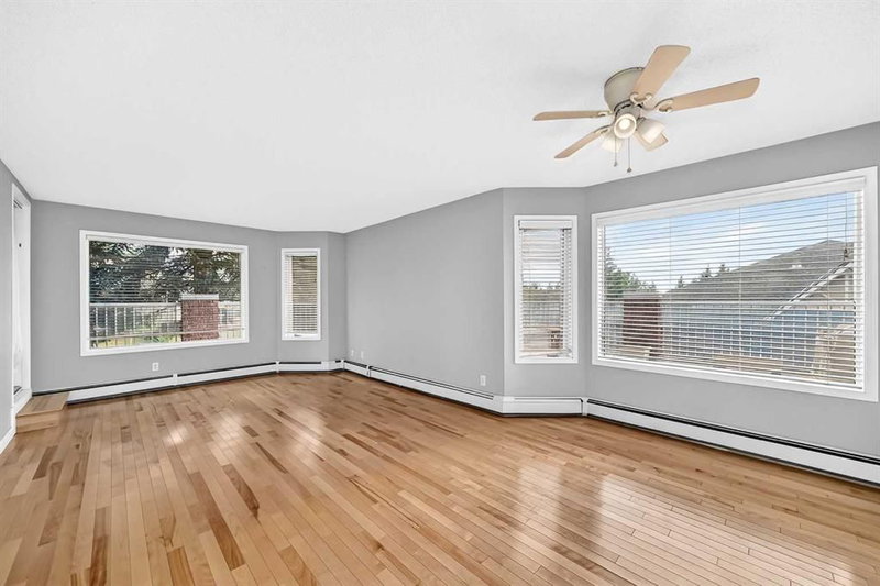 1109 - 1109 Hawksbrow Point NW