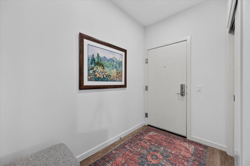 219, 12 Mahogany Path SE, Mahogany — interior photo 5