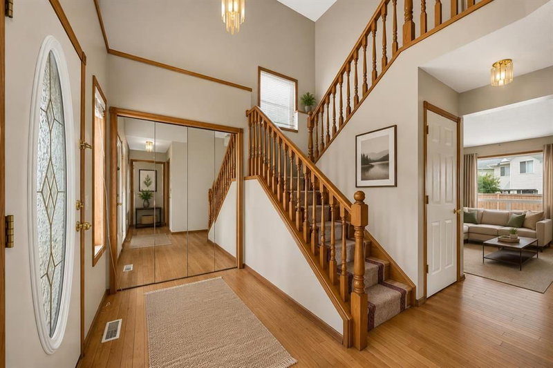 54 Coral Springs Court NE, Coral Springs — photo 3