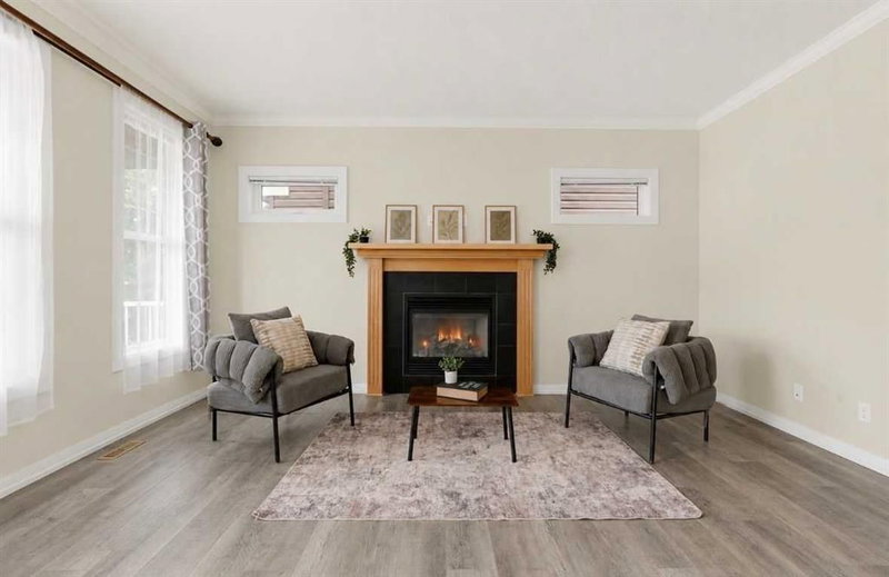 74 Ravenswynd Rise SE, Ravenswood — interior photo 7