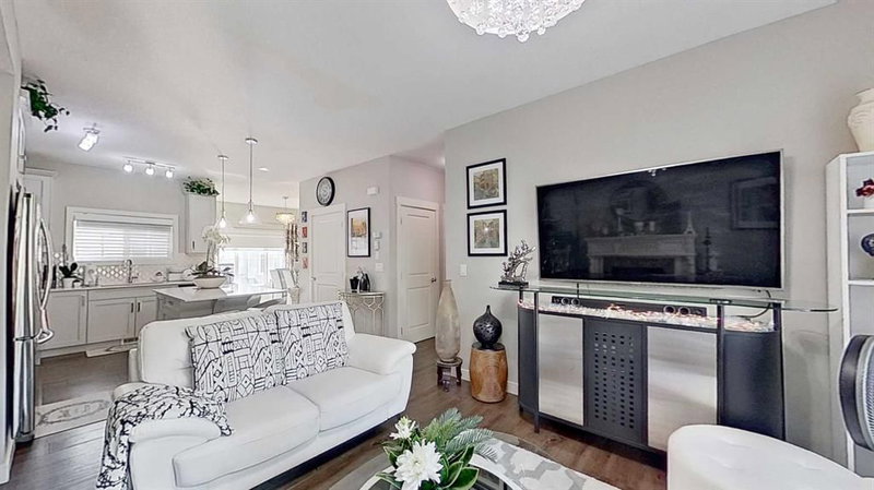 6, 367 Nolancrest Heights NW, Nolan Hill — interior photo 5