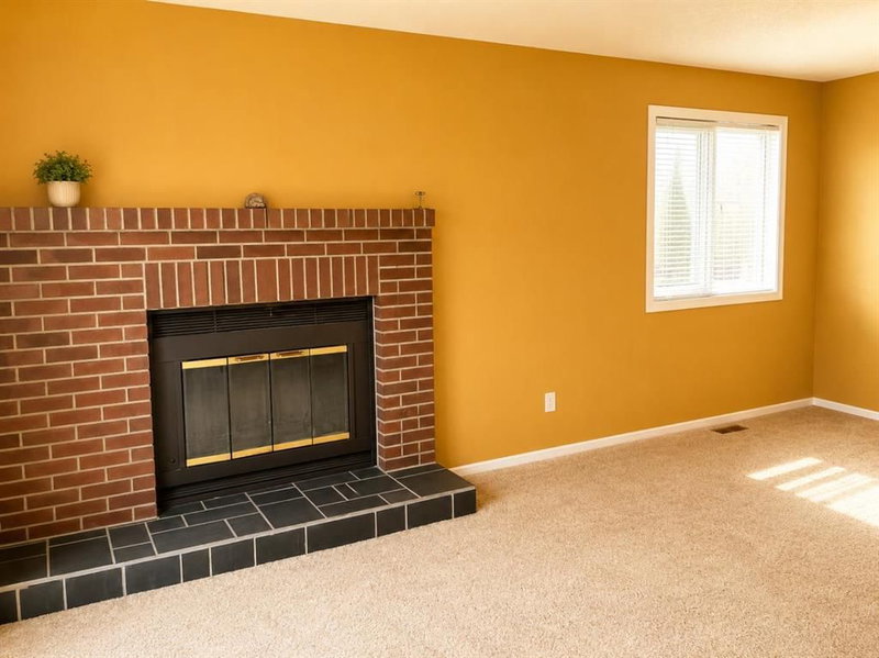 5 Hillside Crescent