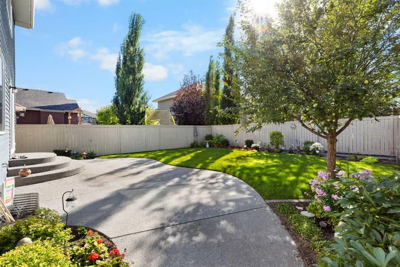 85 Royal Oak Crescent NW, Royal Oak — interior photo 7