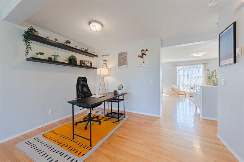 212 Hidden Hills Road NW, Hidden Valley — interior photo