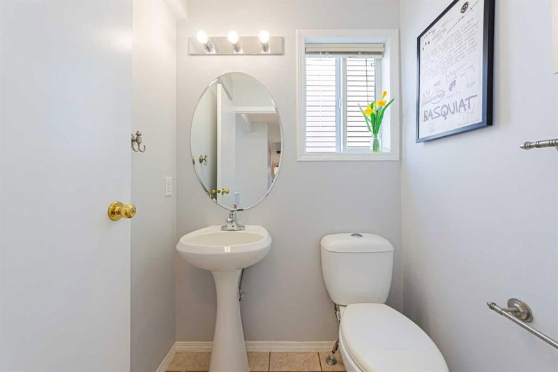 212 Hidden Hills Road NW, Hidden Valley — interior photo 6
