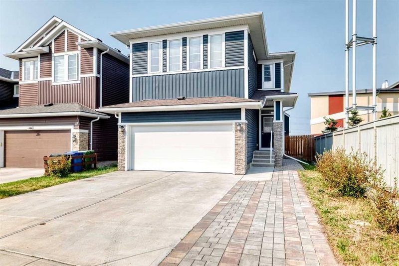27 Redstone Heights NE, Calgary, Alberta