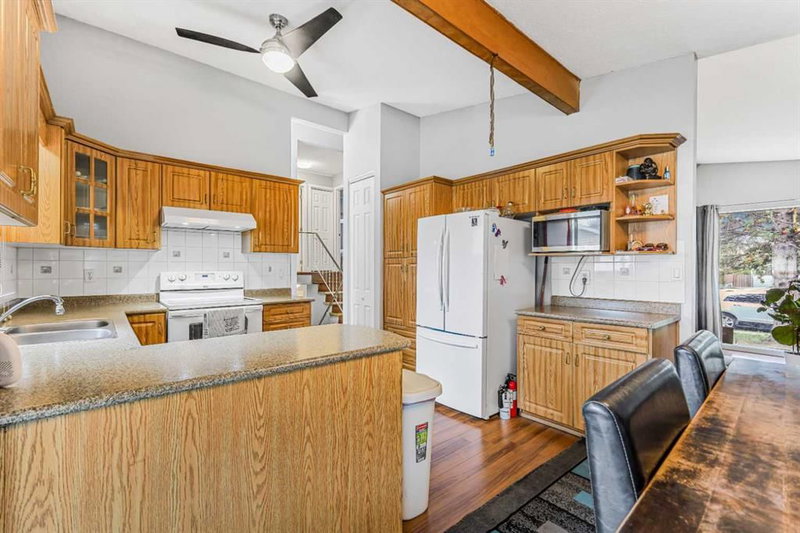 5112 Maryvale Drive NE, Marlborough — interior photo 5