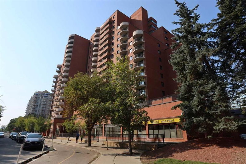 1110 - 738 3 Avenue SW