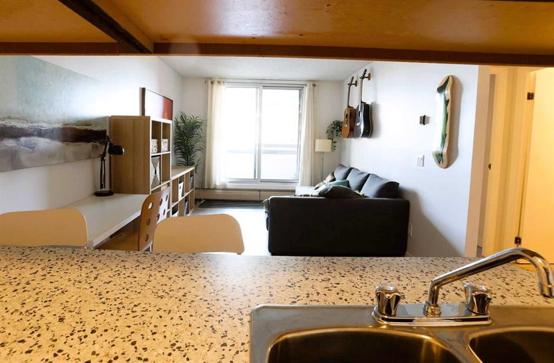 1110, 738 3 Avenue SW, Eau Claire — interior photo 6