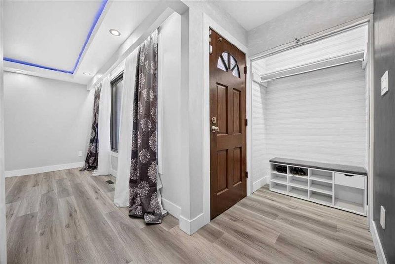 126 Marbrooke Circle NE, Marlborough — interior photo