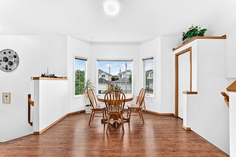 98 Country Hills Heights NW, Country Hills — interior photo