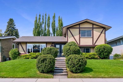 10631 Mapleglen Crescent SE